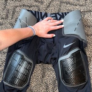 Mens Nike Football Padded pants SIZE M